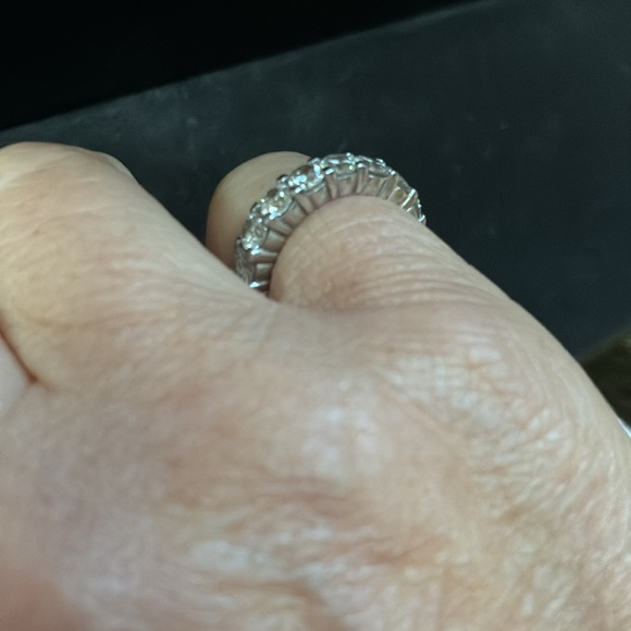 Eternity diamond ring size 5 - Picture 5 of 6